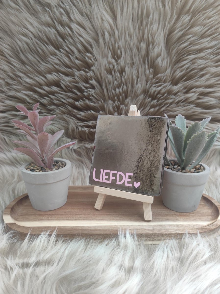 Robuust Wenstegeltje – Hip trendy tegeltje – Goud - Liefde - Valentijn - verliefd - cadeau - gift - verjaardag - zomaar - gepersonaliseerd cadeautje - decoratie voor woonkamer - spreuktegel - kado – Trendy nu