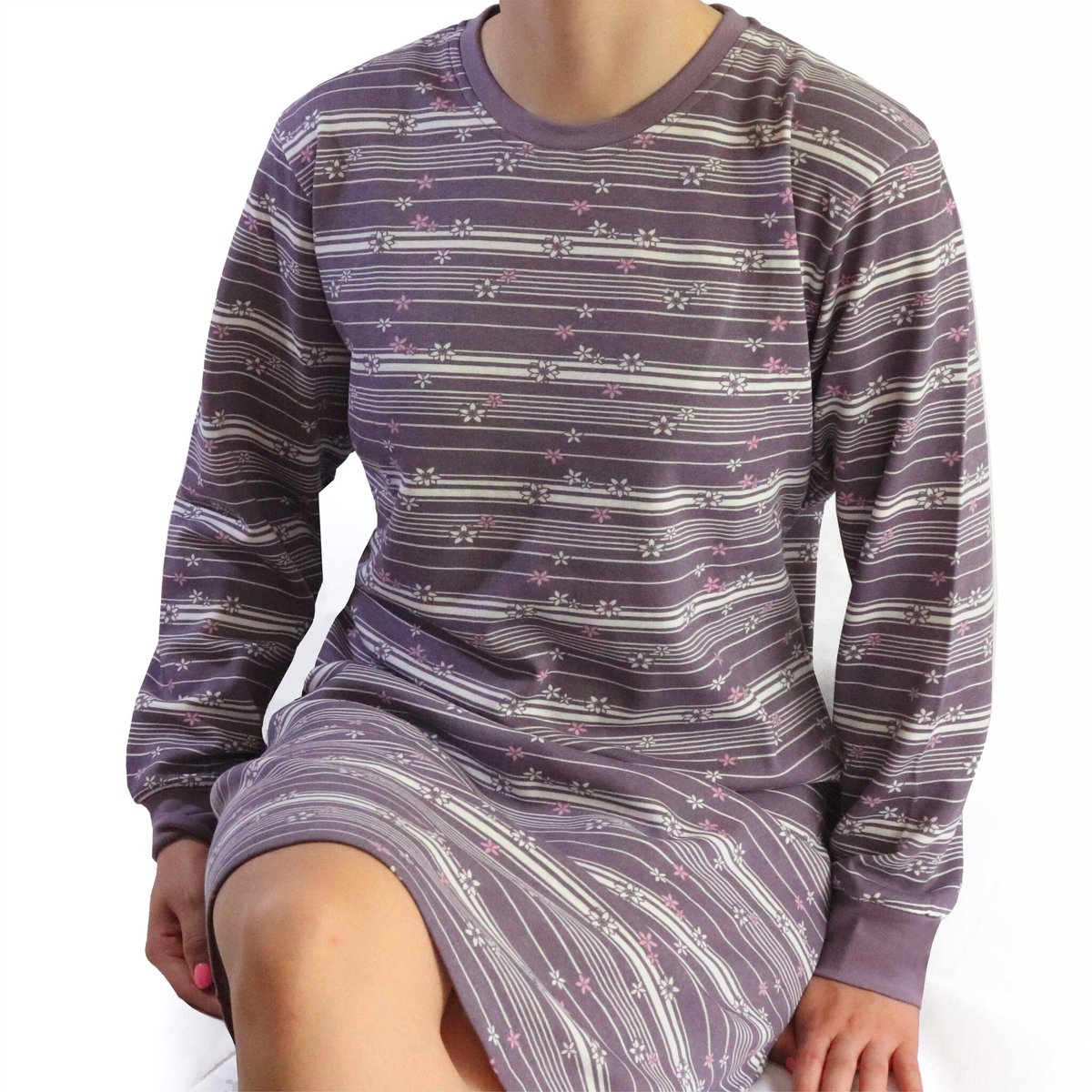 Tenderness Dames Nachthemd - Zachte Fleece - Bloemetjes - Paars