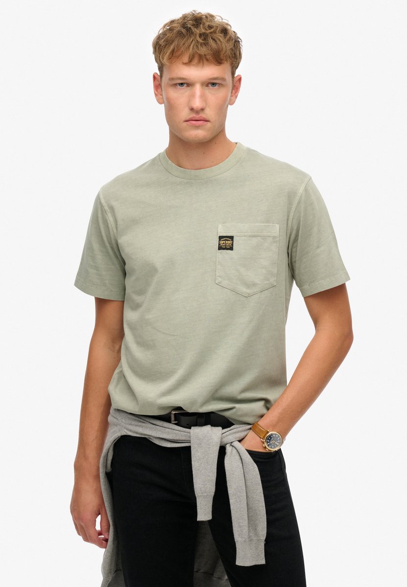Superdry T-shirt met borstzak en contrasterend stiksel Heren T-shirts Groen