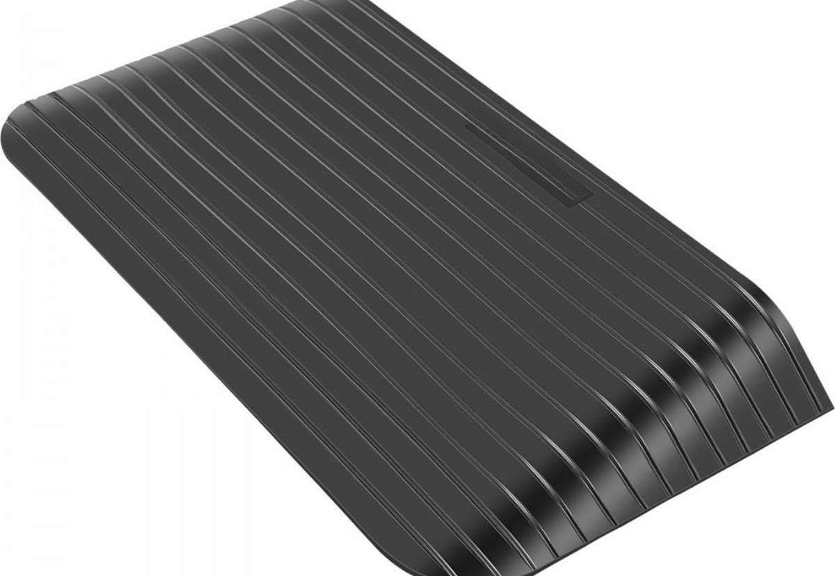 Goedkoopste Rubberen Oprit 90,2 x 45 x 7,5 cm Curb Hellingen Zwarte Rolstoel Oprijplaat Gemaakt van Gerecycled Rubber met Antislipstrip en een Laadvermogen tot 1000 kg Geschikt voor Verschillende Voertuigen
