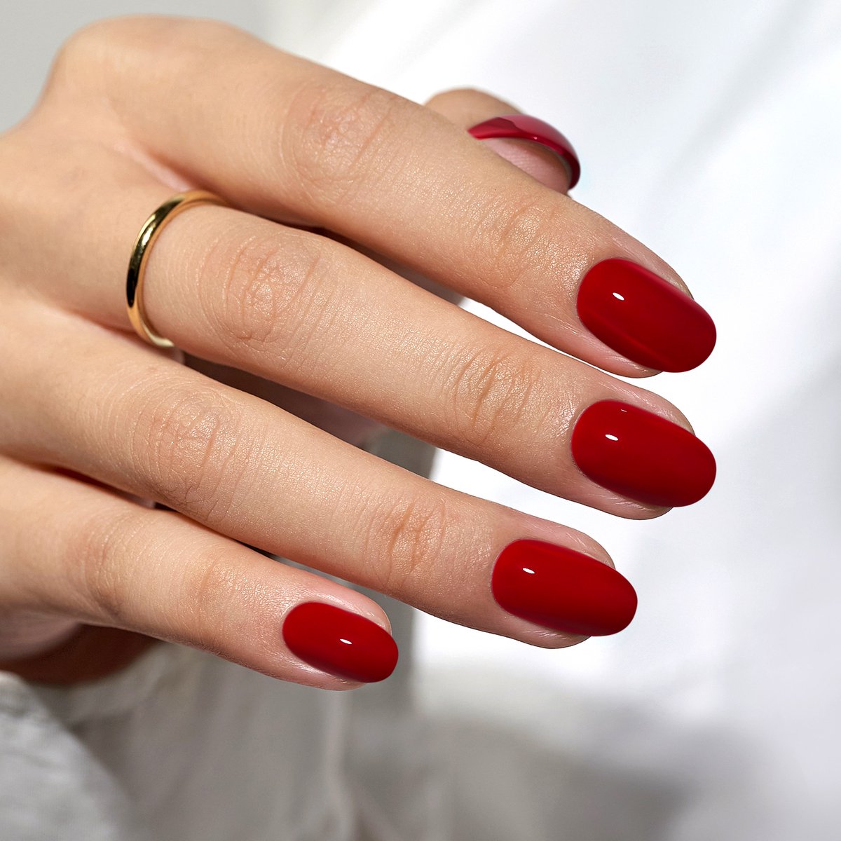 BIMA Nails - Soft Gel Press-On nagels - Short Oval - Plaknagels met lijm - Zelfklevende nepnagels - Sassy Scarlet - Rood Effen - 30 stuks (15 maten)