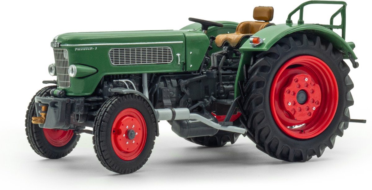 ROS Fendt Favorit 3 2WD tractor 1:32