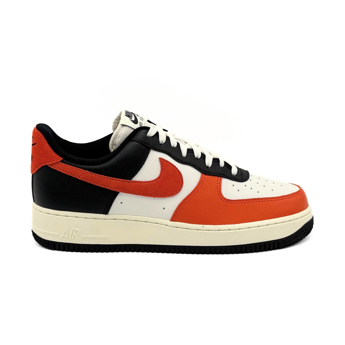 coral sneakers nike