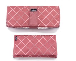 Product: KipKep Napper Combi Verschoningsset - Dusty Clay mey Teddy - verschoonmatje en luier etuitje - wasbaar en waterdicht - gerecyclede materialen, van het merk KipKep