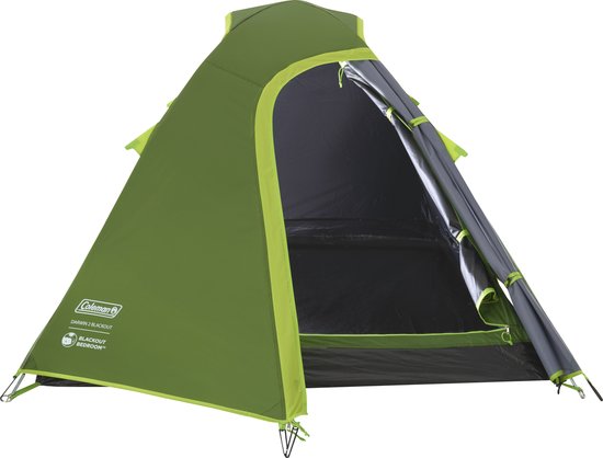Groene Coleman Darwin 2 Blackout tent met open rits en grijs voordak.