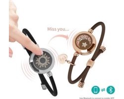 Twee Lange Afstand Touch Up En Tril Armbanden Voor Koppels, Lange Afstand Relatie Geschenken Slimme Zon & Maan Liefde Armband Valentijn Liefde Relatie Trouw Gadgets Met Prachtige Cadeau Box Doos Goud + Zwarte Armband