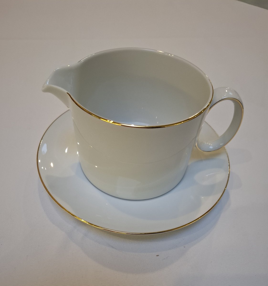 Rosenthal Thomas Medaillon goud sauskom met schotel Glansgoldband 2 mm