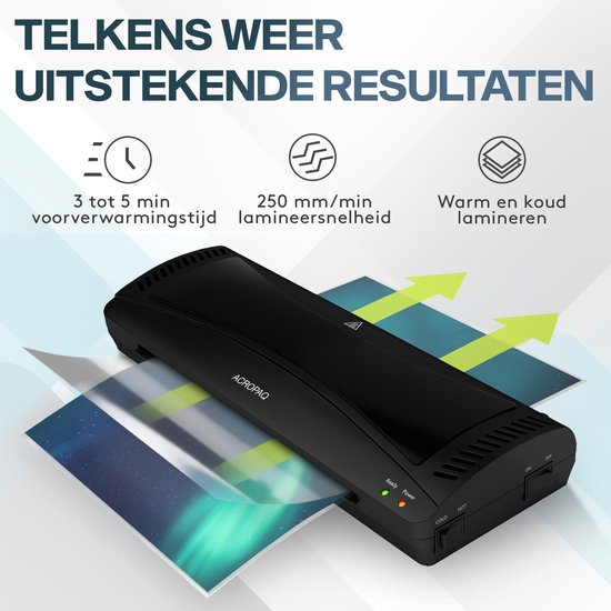Zwart ACROPAQ lamineerapparaat met lampjes en aan/uit-schakelaar, met geplastificeerde afbeeldingen.