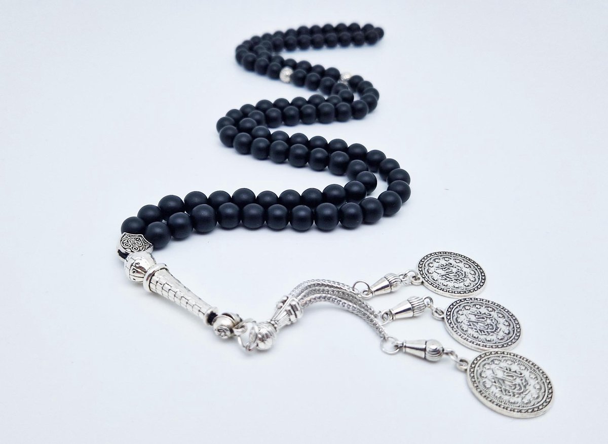 Handgemaakte tesbih "Tasbih" natuursteen "Mat zwart onyx" - Aantal kralen 99 - Diameter kralen 8MM - met metaal tassel "Masha' allah" - Een mooi cadeau-idee