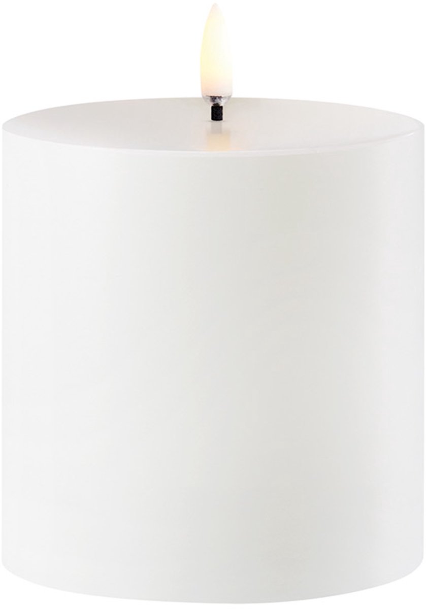 Uyuni Lighting - LED-kaars - Outdoor - White - 8,4 cm x 10 cm