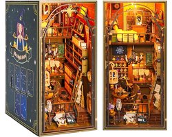 DIY Magic Book Nook Kit- Mira Magisch huis- houten modelbouw- DIY miniatuur poppen huis- met LED-licht en meubels - doe-het-zelf houten poppenhuis kit -puzzel huis model bouwsets, thuis, boekenplank decor