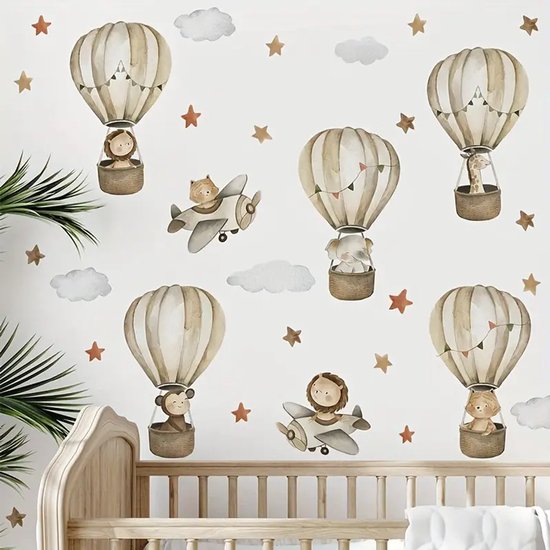 Muursticker Chambre de bébé - Muursticker chambre enfant - Animaux volants dessin animé - PVC autocollant - 48x70cm - Étoiles et nuages ​​- Lion - Singe - Girafe - Tigre - Garçon - Fille - Décoration murale Bébé Kinder
