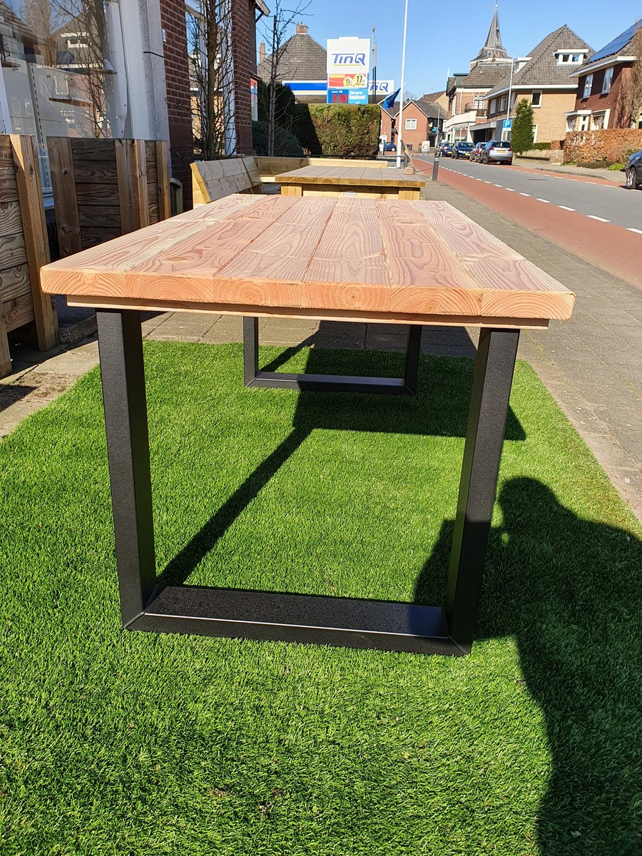 Tuintafel met stalen U poot- Douglas hout- volledig gemonteerd- 90x200