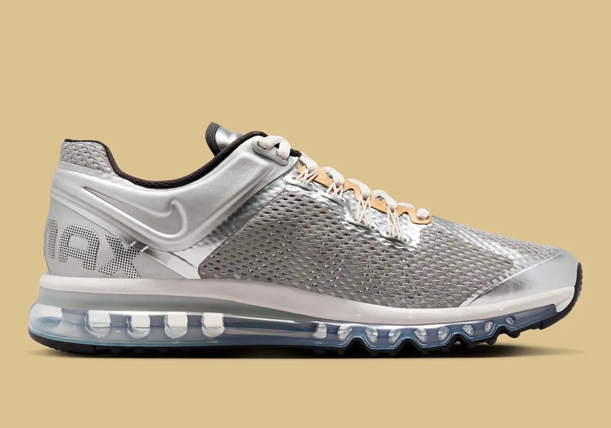 Sneakers Nike Nike Air Max 2013 �Metallic� Zilver