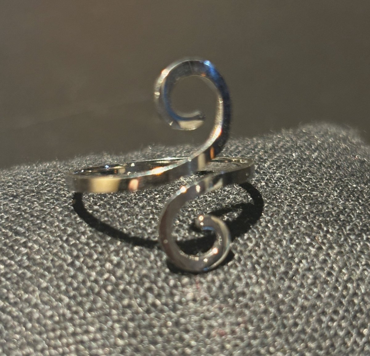 No-Fade Zilver-Stijl Vergulde Gedraaide Vortex Ring Sieraden Voor Dames En Heren