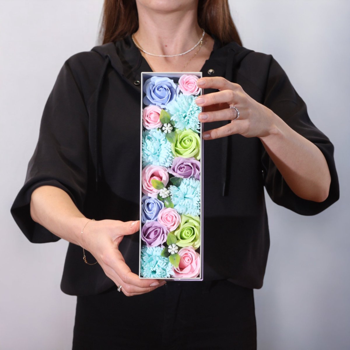 Zeepbloemen Lange Doos Geschenk Set - Blauwe Tinten - Zeep Bloemen - Zeeprozen - Zeep Rozen - Cadeau Set