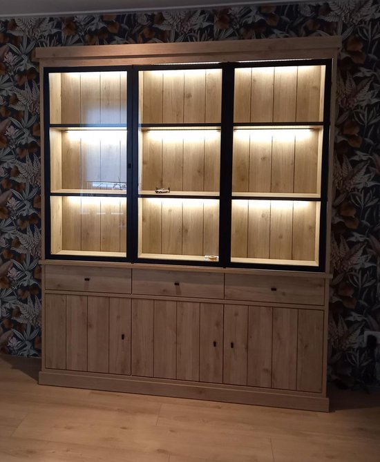 Vermeer Milano 2-deurs vitrinekast - 20 kleuren - ledverlichting Vermeer Milano 2-deurs vitrinekast - 20 kleuren - ledverlichting