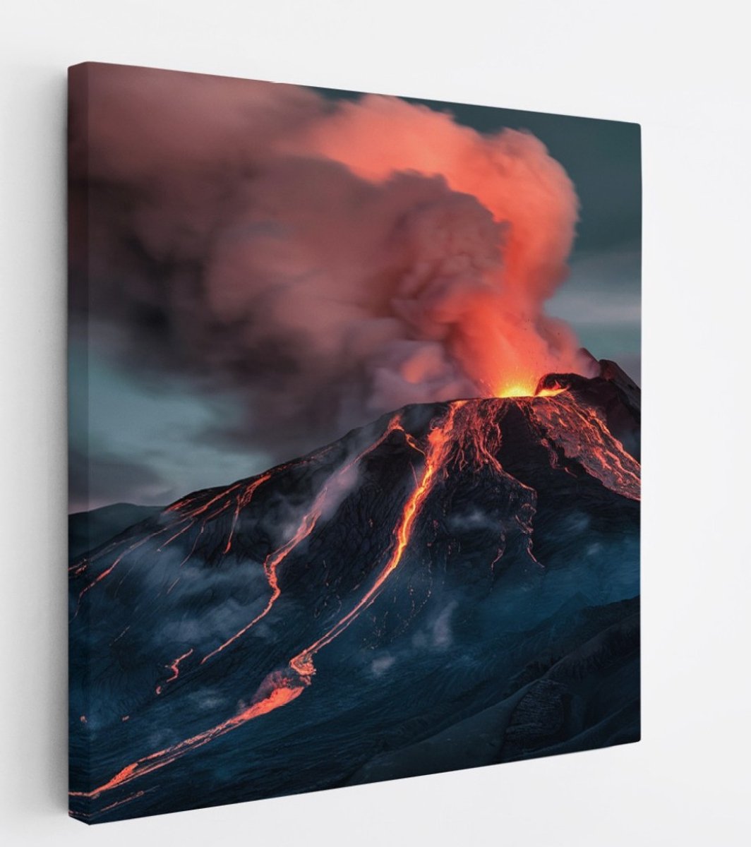 Saammp Canvas Schilderij - Uigebarste Vulkaan - Landschap - Natuur - 100x100 - Foto op canvas - Wanddecoratie - Muurdecoratie Woonkamer - Slaapkamer decoratie - Canvas Print Multicolor