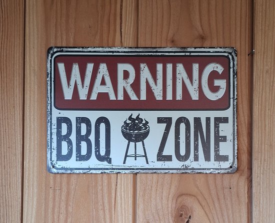 Targa In Latta Vintage "Warning BBQ Zone" - 30,5x20,3 Cm, Metallo, Decorazione Retrò Per Cucina, Bar, Pub, Garage