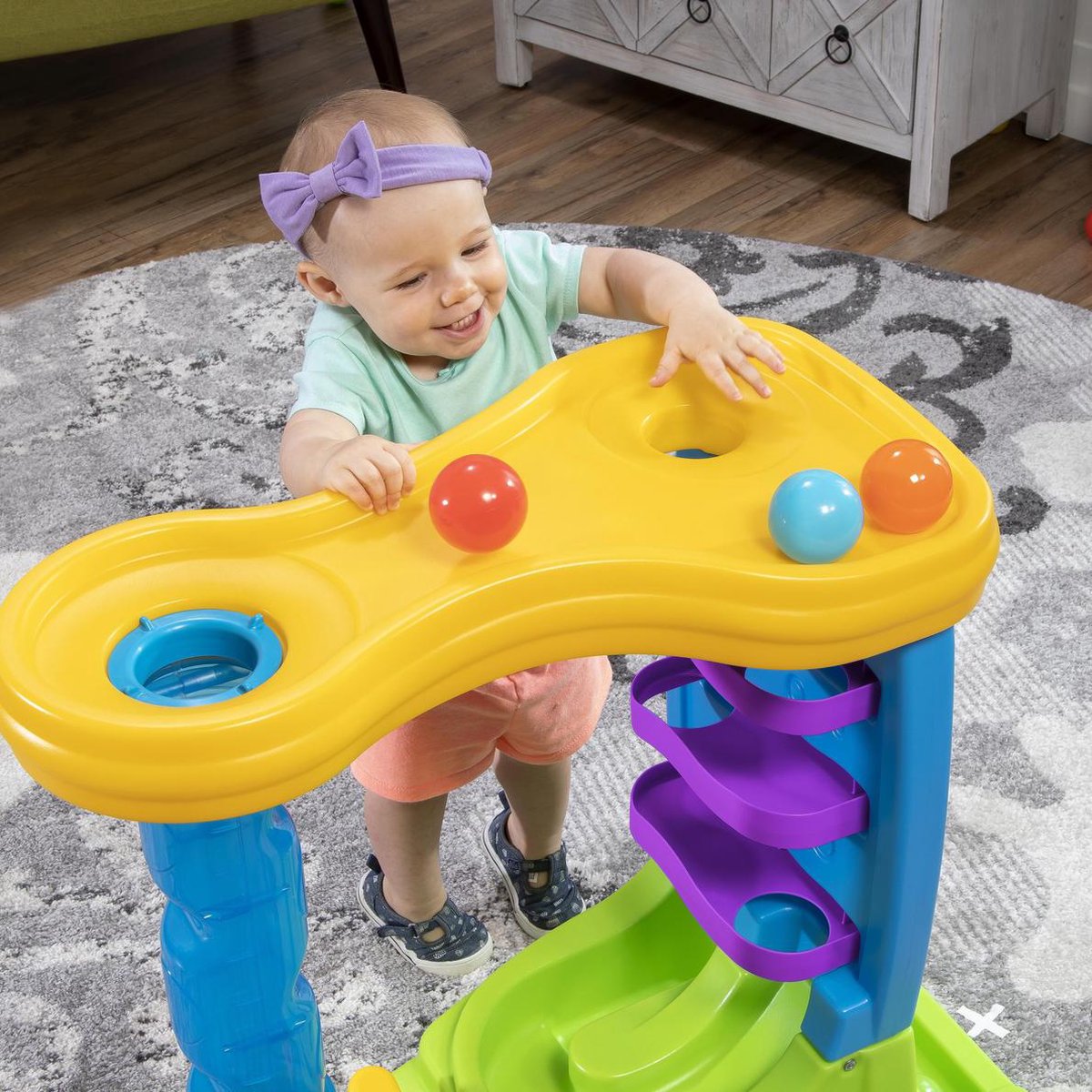 Step2 Ball Buddies Truckin' & Rollin' table de jeu avec balles | Jouet pour enfants avec ensemble d'accessoires comprenant des balles | Leroy Merlin