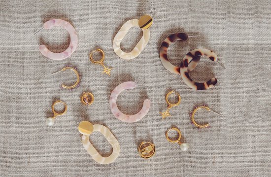 emmer Appartement spoel Orelia bolletjes oorbellen paars en goudkleurig | bol.com