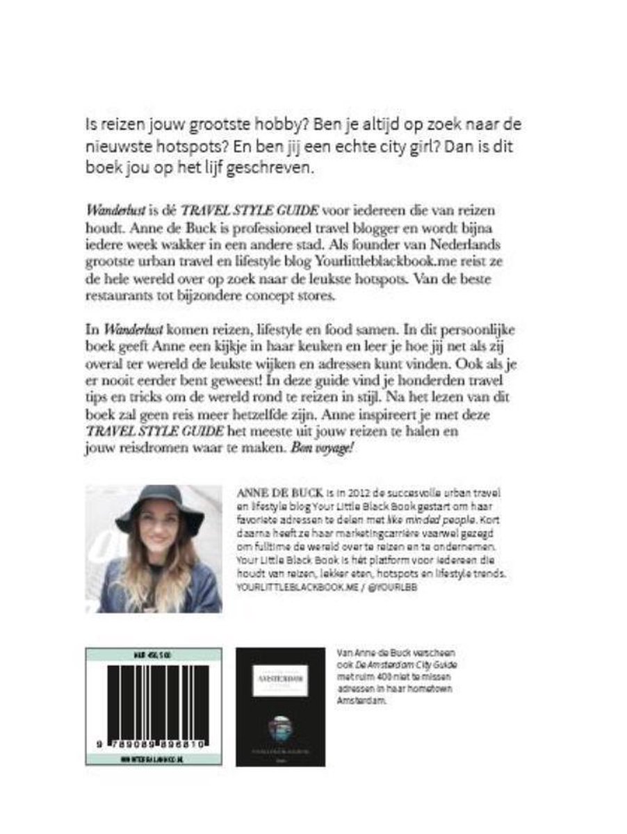 Foto van Anne de Buck, auteur van 'Wanderlust', met een hoed en koffiebeker.