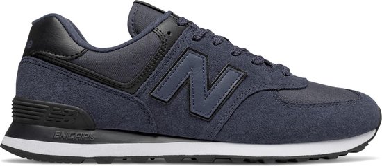 New Balance 574 Sneakers - Maat 45.5 - Mannen - donker blauw/zwart New Balance 574 Sneakers - Maat 45.5 - Mannen - donker blauw/zwart
