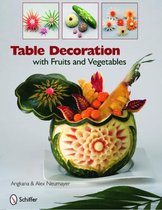 Table Decorations With Fruits and Vegetables