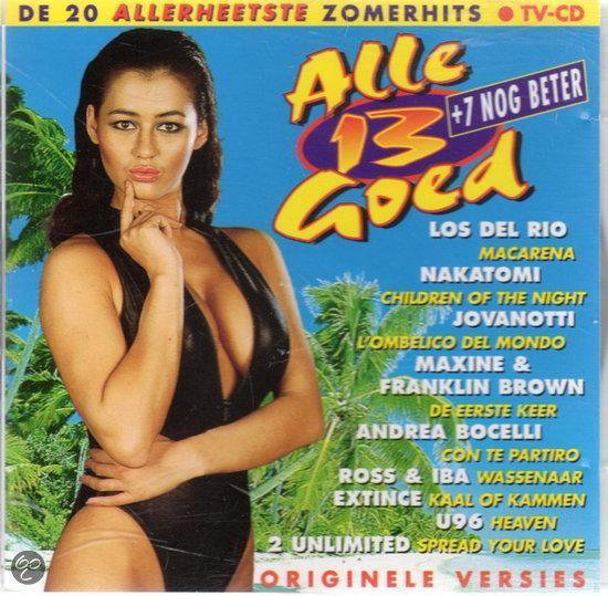 Zwarte badpak met diepe decolleté, op de voorgrond een vrouw met donker haar, achtergrond met palmbomen. "Alle 13 Goed".