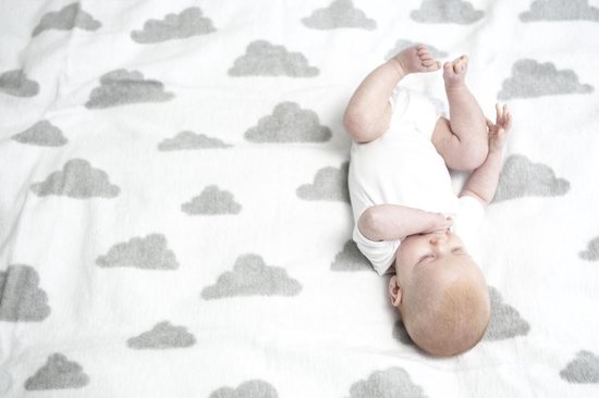 Meyco Modern Little Clouds - Wiegdekentje 75x100 cm - Grijs