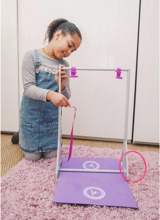 Chad Valley Designafriend houten turnmeubelset poppenspeelset van Chad Valley — afbeelding 4