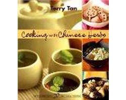 Omslag van Cooking with Chinese Herbs