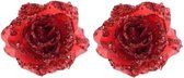2x Rode glitter roos met clip - Kerst/kerstboom rode glitter rozen op clip 2 stuks