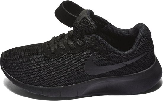 Nike Tanjun Jongens Sneakers - Black/Black - Maat 29.5 | bol.com