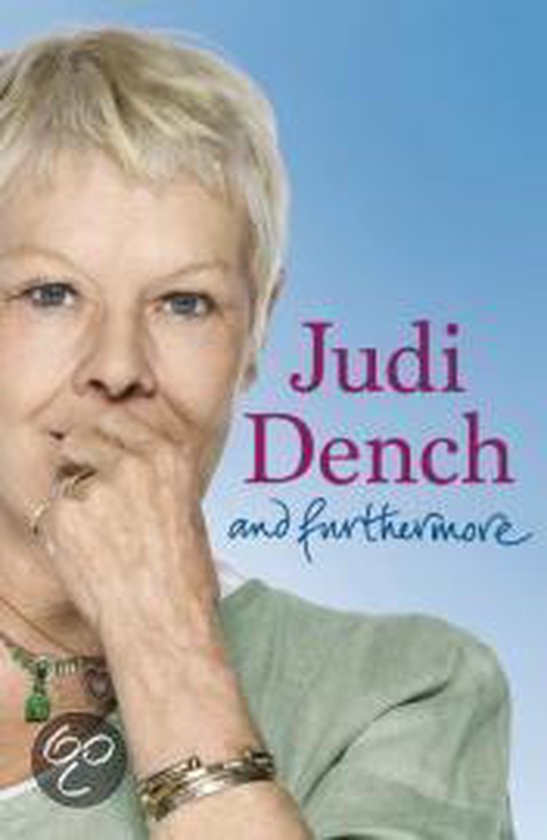 Judi Dench in een groen shirt, met de hand voor de mond. "Judi Dench and furthermore" op de achtergrond.