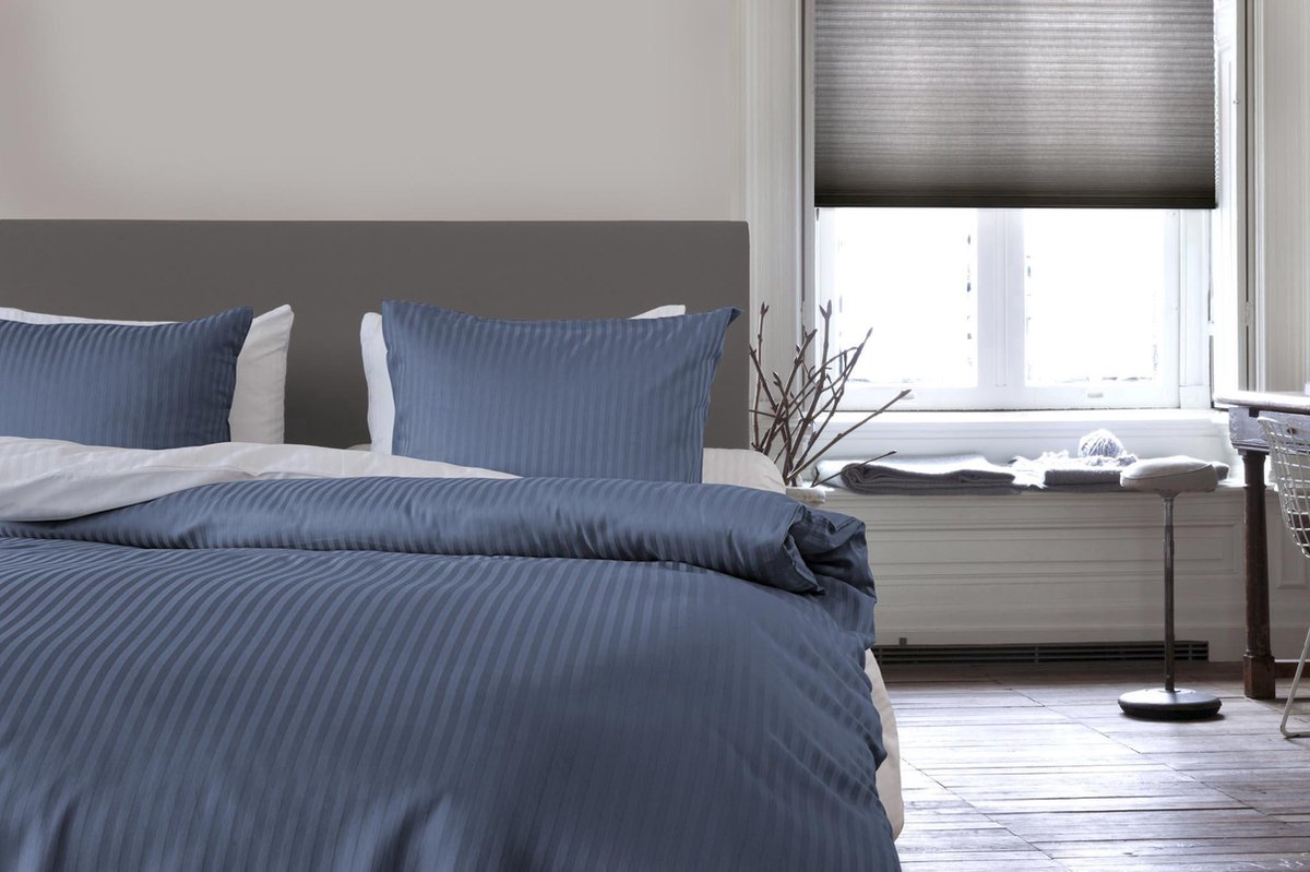 Heckett & Lane Uni Stripe Dekbedovertrek - Litsjumeaux - 240x200/220 cm - Steel Blue
