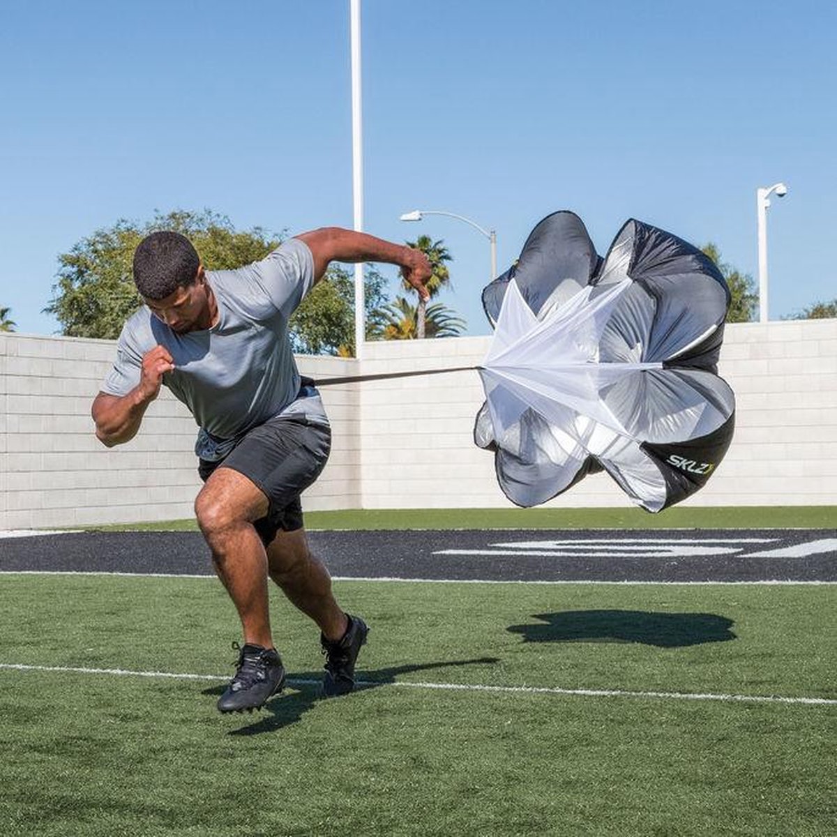 SKLZ Speed Chute Trainings Equipment