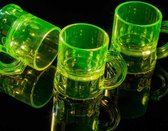 Shotglaasjes - Borrelglaasjes – Shotglaasjes plastic – Shotglazen – Fluoriserend geel – 2.5cl – 20 stuks