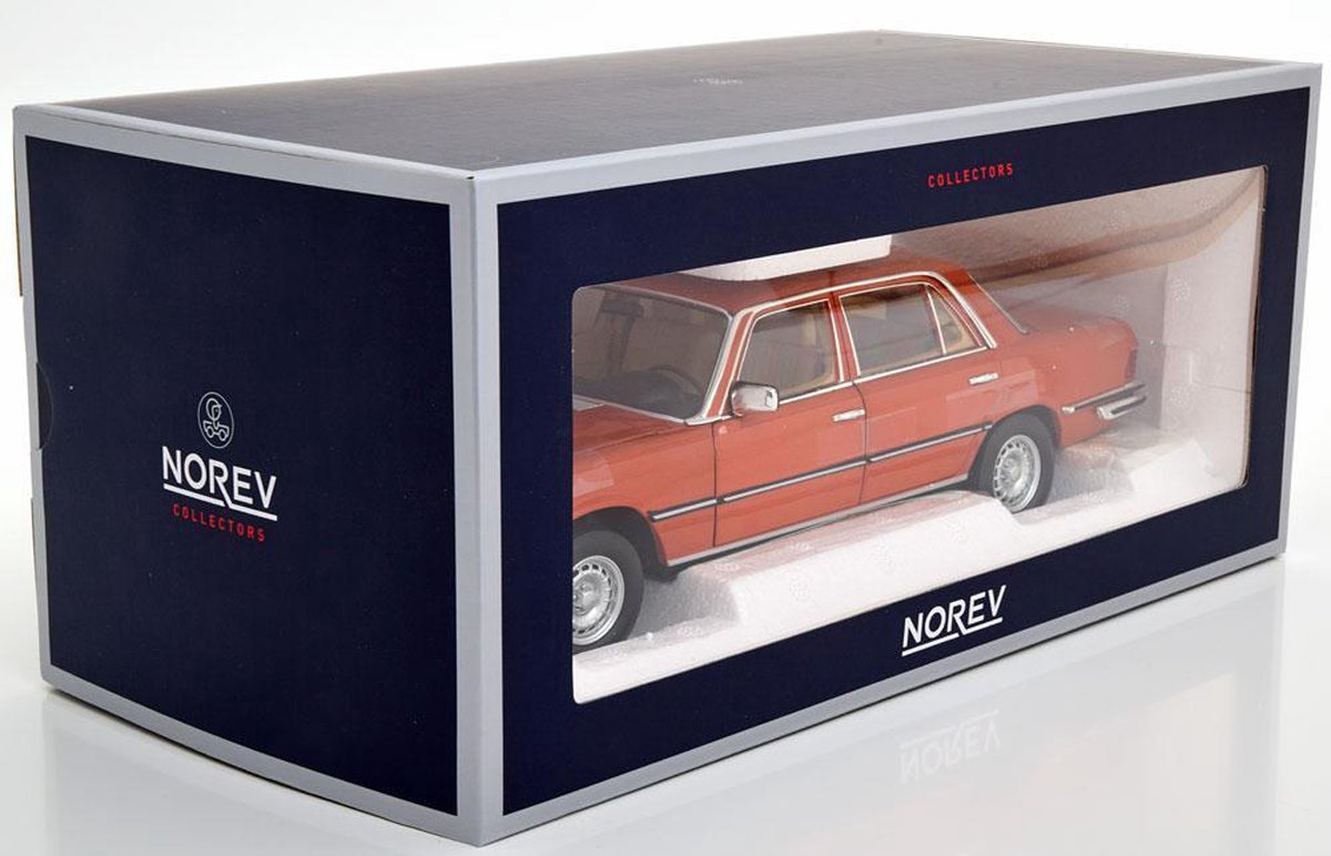 Mercedes-Benz 450 SEL 6,9, 1976 Argent Métallique, 1:18 NOREV