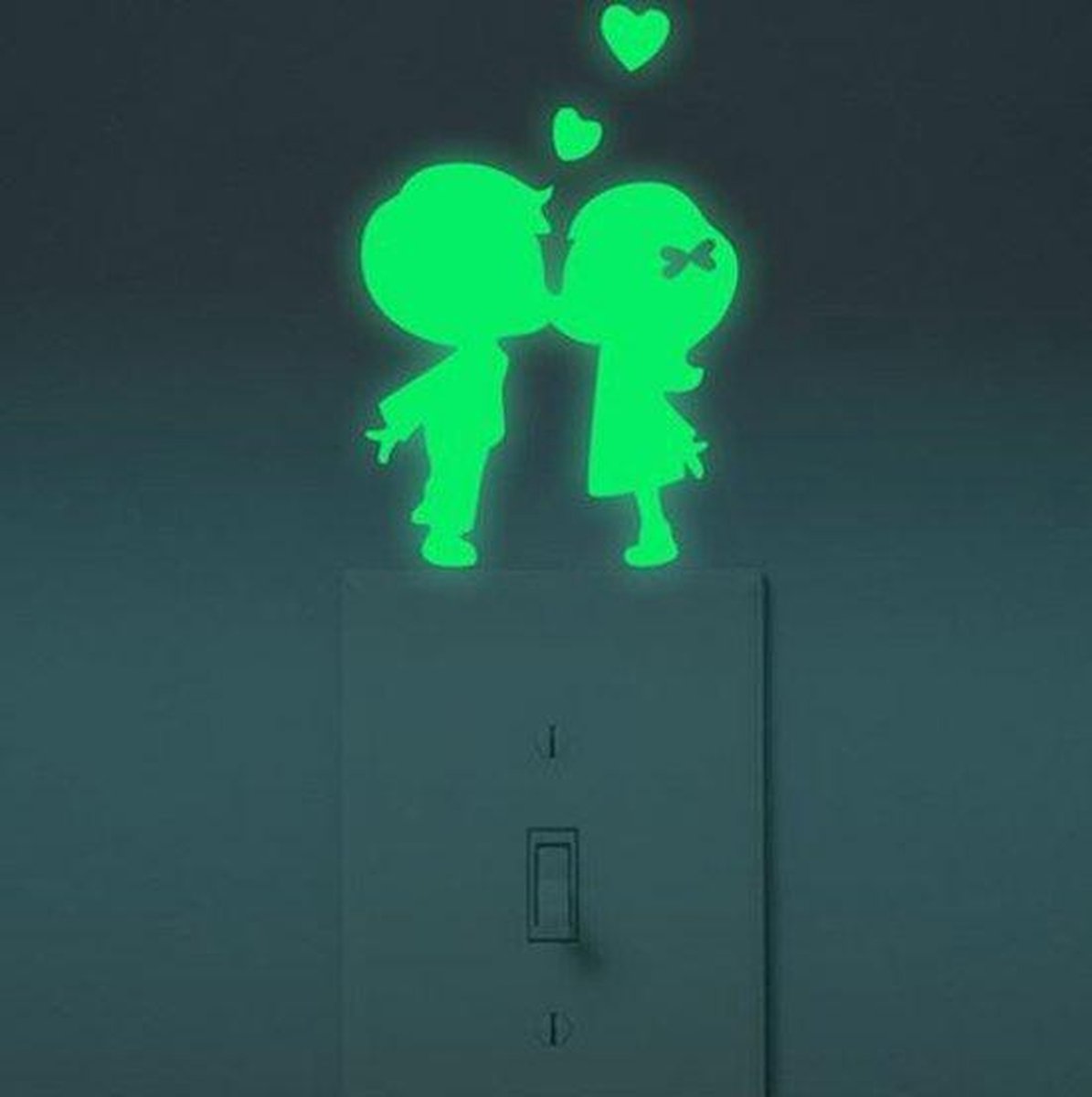 Glow In The Dark Jongen en Meisje Kus kinderkamer decoratie lichtknop nachtlampje muur sticker