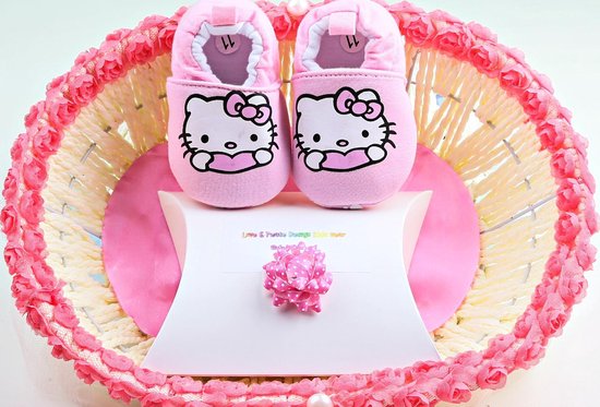 Carry spreken Danser Baby - Geschenkset - Hello Kitty - Sloffen | bol.com