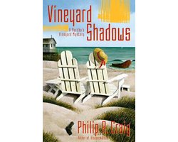 Martha’s Vineyard Mysteries 12 - Vineyard Shadows
