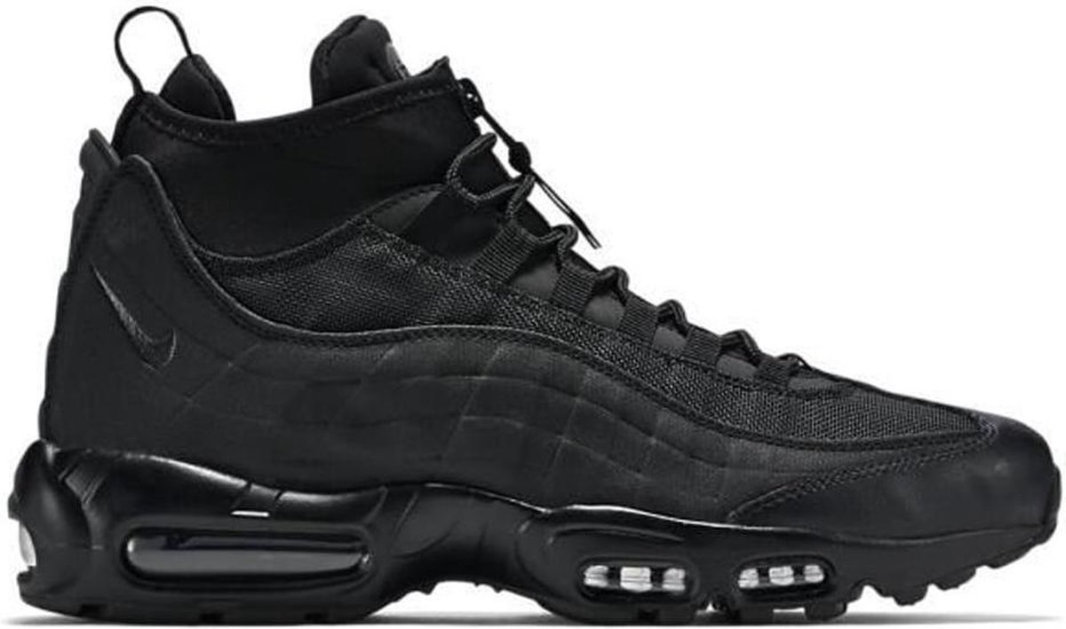 nike sneaker boot mens
