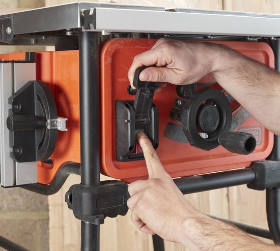 Black & Decker BES720-QS