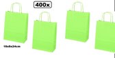 400x Papieren koordtas groen 18x8x24cm - koord tas luxe kerst shoppen kado thema feest goodie bag festival evenement