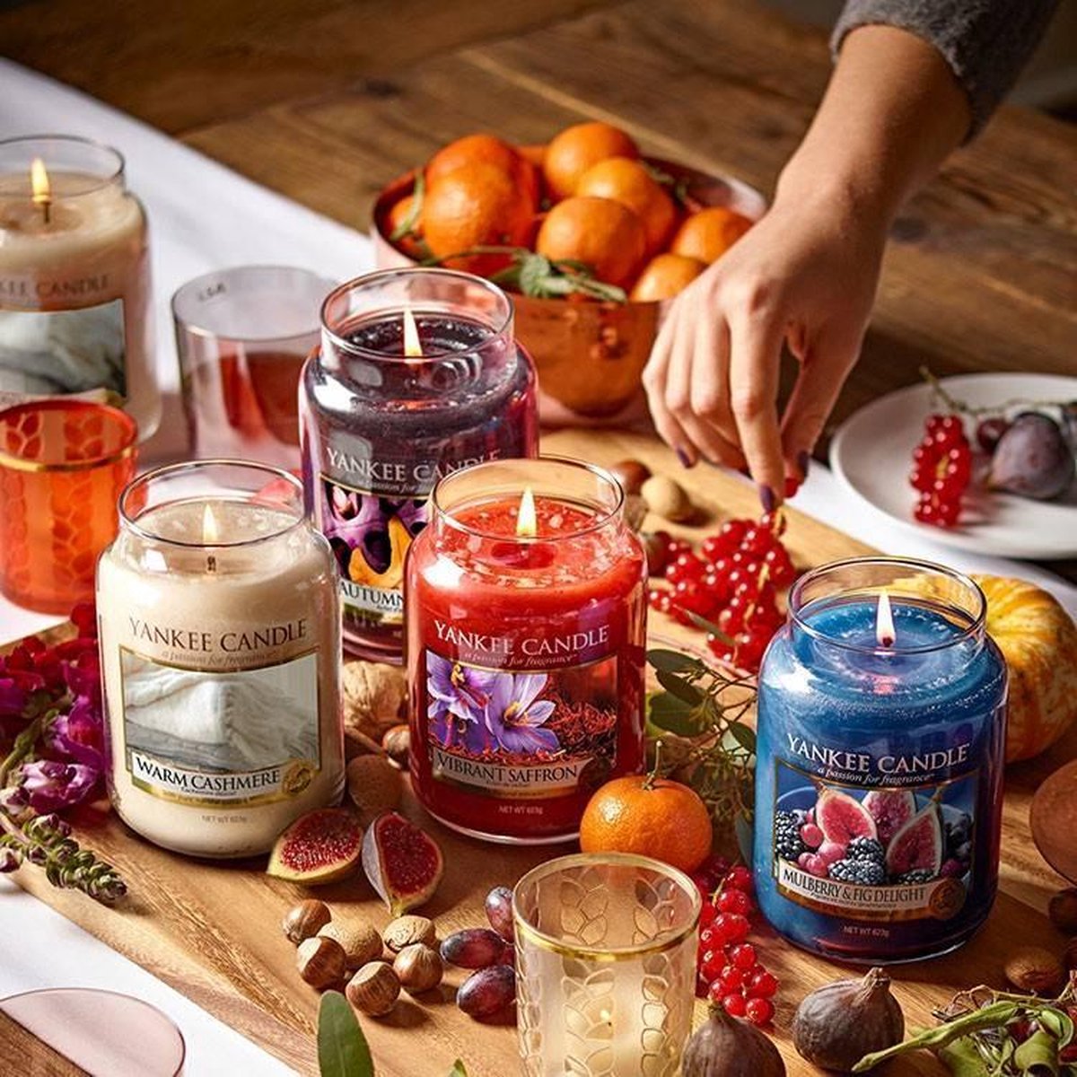 Yankee Candle Medium Jar Geurkaars Autumn Glow