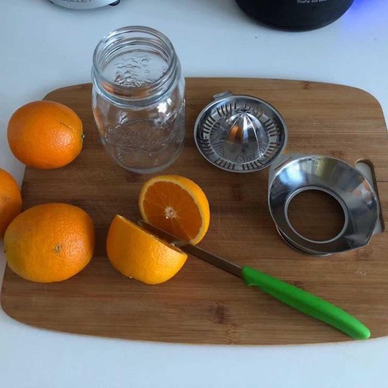 RVS citruspers deksel incl. glazen pot - HappyTappi van Merkloos — afbeelding 4