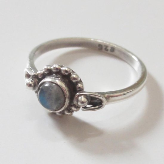 Handgemaakte Zilveren Ring | Labradoriet Natuursteen | Maat 16.00 mm |  Unieke Sieraden | bol.com