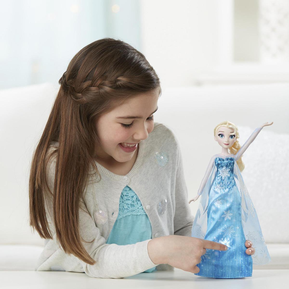 ketting Namens gek Disney Frozen Elsa met Pianojurk - Pop | bol.com