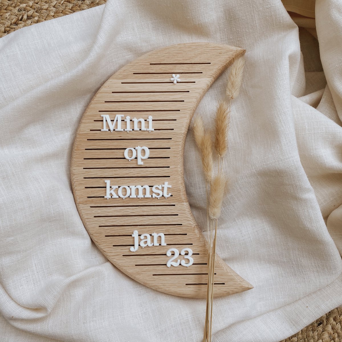 Goedkoopste Letterbord Maan - Mijlpaal - Zwangerschapsaankondiging - Kraamcadeau - Babyshower